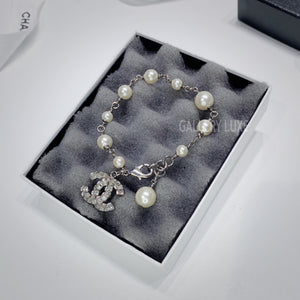 No.001315-5-Chanel Crystal Pearl Coco Mark Bracelet