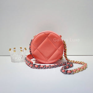No.2800-Chanel 19 Clutch with Chain