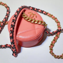 Load image into Gallery viewer, No.2800-Chanel 19 Clutch with Chain

