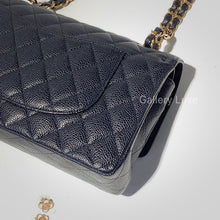 Load image into Gallery viewer, No.2213-Chanel Classic Flap Bag 25cm
