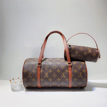Load image into Gallery viewer, No.2991-Louis Vuitton Vintage Papillon 30
