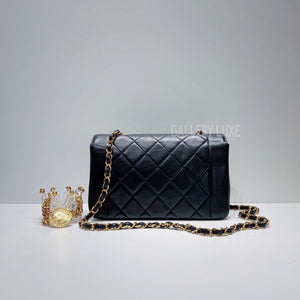 No.3444-Chanel Vintage Lambskin Diana Bag 22cm