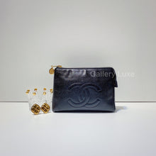 Load image into Gallery viewer, No.2673-Chanel Vintage Caviar Pouch
