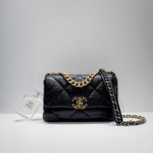 将图片加载到图库查看器，No.3480-Chanel 19 Small Handbag
