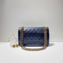 Load image into Gallery viewer, No.2660-Chanel Vintage Lambskin Classic Flap Bag
