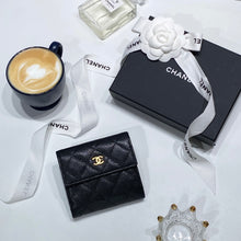 Load image into Gallery viewer, No.3440-Chanel Caviar Timeless Classic Short Wallet
