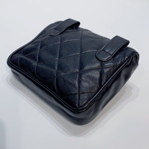No.3828-Chanel Vintage Square Belt Bag