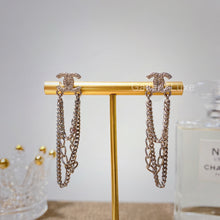 Charger l&#39;image dans la galerie, No.2588-Chanel Classic CC Earrings
