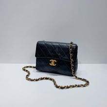 将图片加载到图库查看器，No.3277-Chanel Vintage Lambskin Classic Flap Mini 17cm
