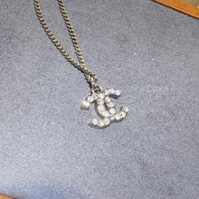 Load image into Gallery viewer, No.2681-Chanel Crystal Classic CC Necklace

