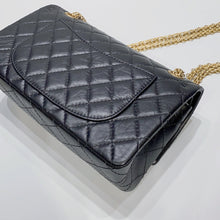 Load image into Gallery viewer, No.3847-Chanel Reissue 2.55 Small Flap Bag
