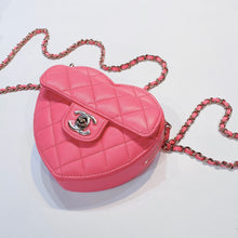 이미지를 갤러리 뷰어에 로드 , No.001342-2-Chanel CC In Love Heart Clutch With Chain (Brand New / 全新貨品)
