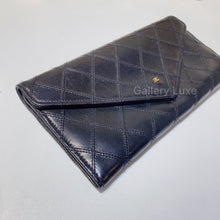 Load image into Gallery viewer, No.2668-Chanel Vintage Lambskin Long Wallet
