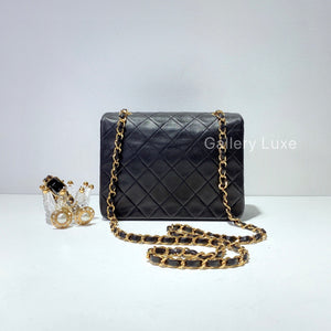 No.2436-Chanel Vintage Classic Flap Mini 20cm