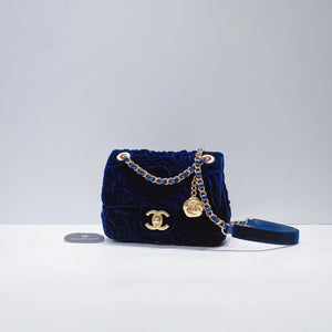 No.3576-Chanel Camelia Velvet Mini Flap Bag (Brand New / 全新貨品)