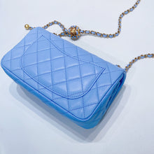 将图片加载到图库查看器，No.3579-Chanel Pearl Crush Mini Flap Bag 20cm (Brand New / 全新貨品)
