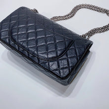 將圖片載入圖庫檢視器 No.3703-Chanel Reissue 2.55 Small Flap Bag
