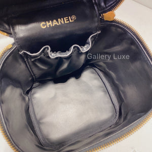 No.2445-Chanel Vintage Caviar Black Vanity Case
