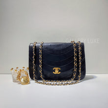 Load image into Gallery viewer, No.3009-Chanel Vintage Lambskin Flap Bag
