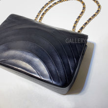이미지를 갤러리 뷰어에 로드 , No.3009-Chanel Vintage Lambskin Flap Bag
