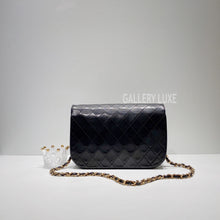 Load image into Gallery viewer, No.3459-Chanel Vintage Lambskin Double Flap Bag
