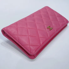 Load image into Gallery viewer, No.2846-Chanel Lambskin Timeless Classic Long Wallet
