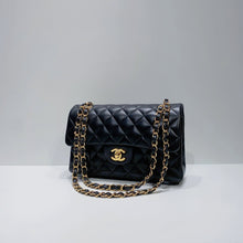 Charger l&#39;image dans la galerie, No.3848-Chanel Lambskin Classic Flap Bag 23cm
