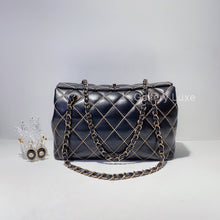 Load image into Gallery viewer, No.2451-Chanel Vintage Calfskin Shoulder Bag
