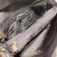 将图片加载到图库查看器，No.2451-Chanel Vintage Calfskin Shoulder Bag
