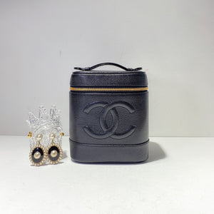 No.2452-Chanel Vintage Caviar Black Vanity Case