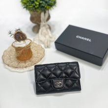 Load image into Gallery viewer, No.3849-Chanel Caviar Timeless Classic Card Case
