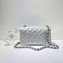 Load image into Gallery viewer, No.3024-Chanel Caviar Classic Flap Mini 20cm
