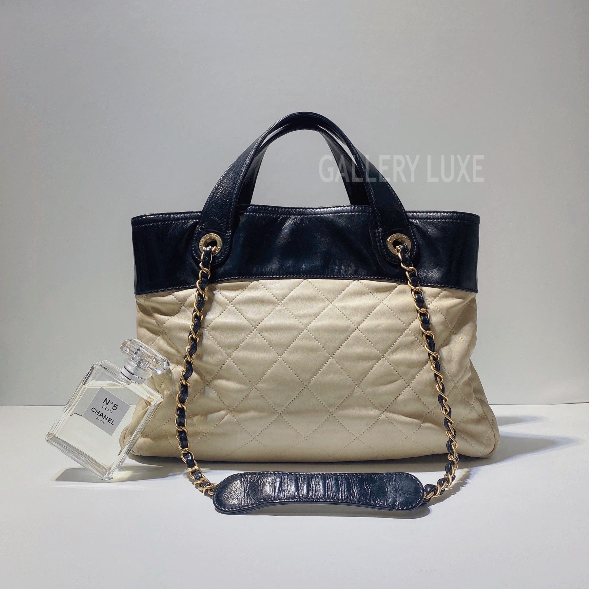 Chanel In The Mix Shoulder Bags for Women