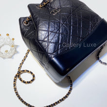 Charger l&#39;image dans la galerie, No.2711-Chanel Small Gabrielle Backpack
