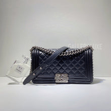 Load image into Gallery viewer, No.3036-Chanel Lambskin Boy 25cm
