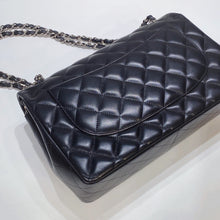 Load image into Gallery viewer, No.3580-Chanel Lambskin Classic Jumbo Double Flap Bag
