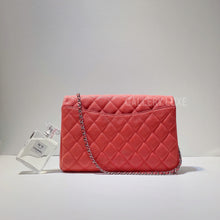 Load image into Gallery viewer, No.3344-Chanel Caviar Timeless Classic Clutch With Chain
