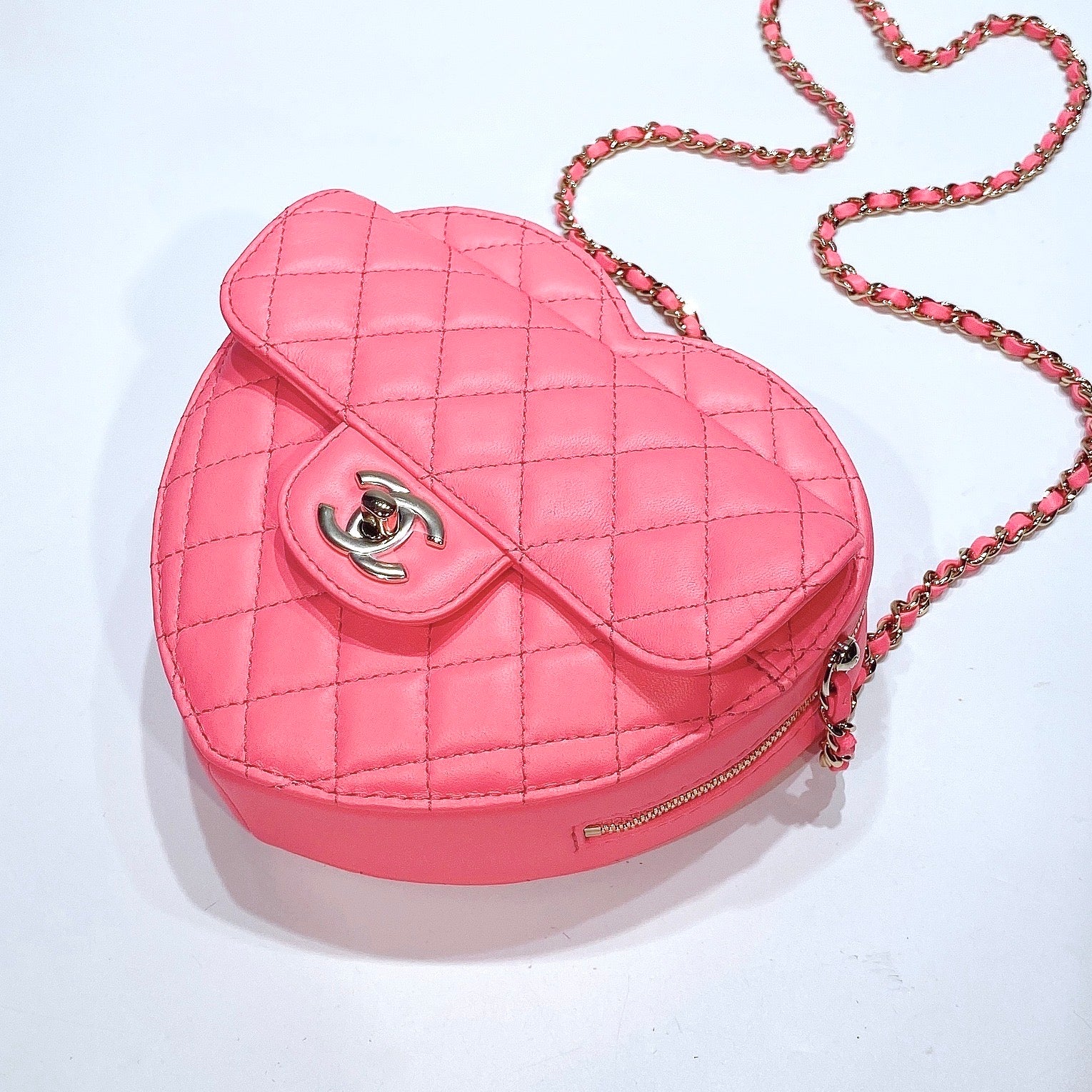 No.3592-Chanel Large CC In Love Heart Bag (Brand New / 全新貨品) – Gallery Luxe
