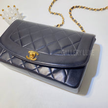 将图片加载到图库查看器，No.3049-Chanel Vintage Lambskin Diana Bag 25cm
