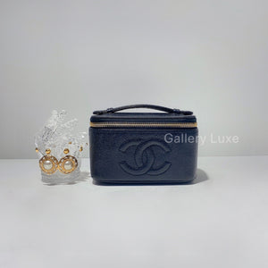 No.2458-Chanel Vintage Mini Caviar Vanity Box