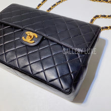 Load image into Gallery viewer, No.3287-Chanel Vintage Lambskin Jumbo Flap Bag
