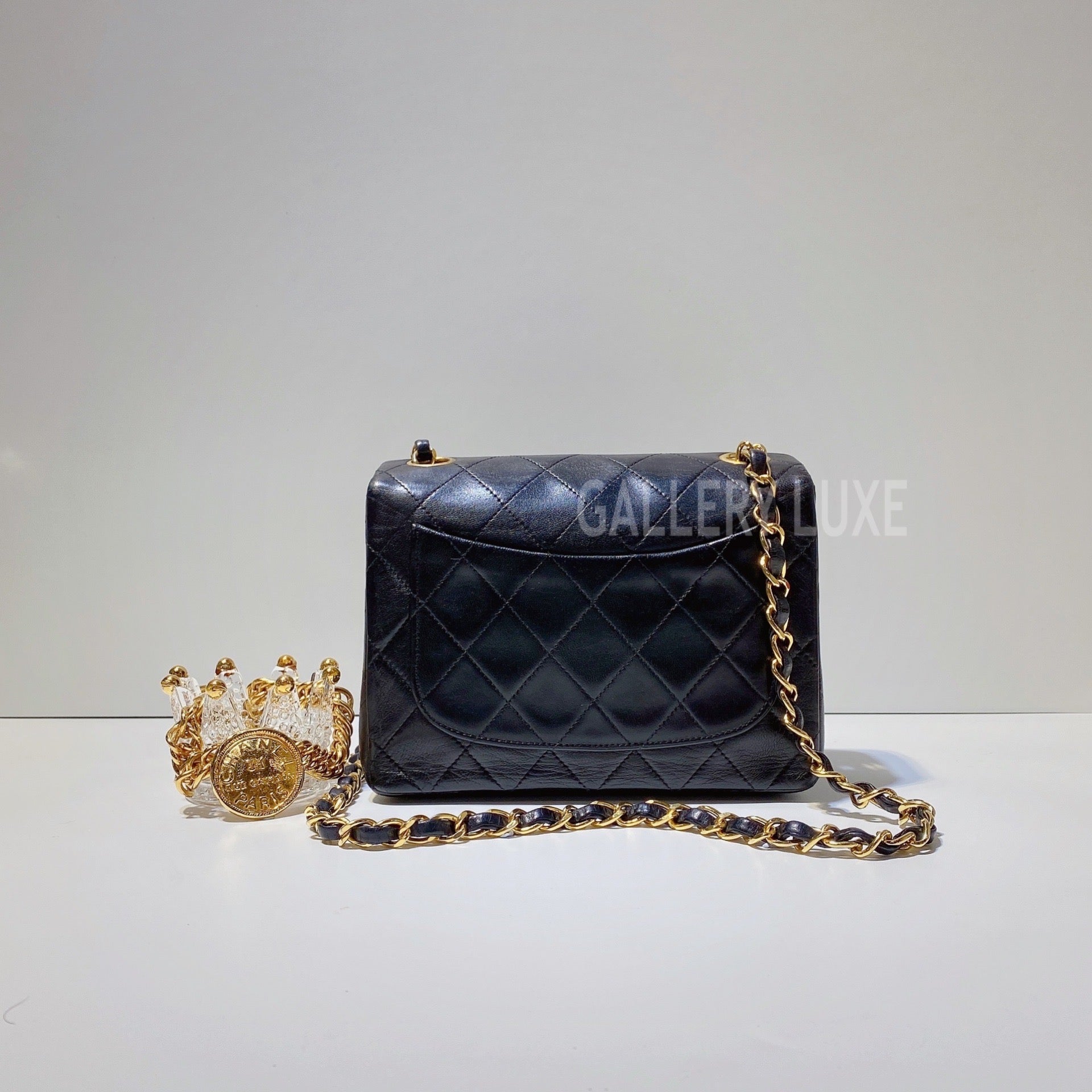 No.3285-Chanel Vintage Lambskin Classic Flap Mini 17cm – Gallery Luxe