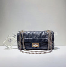 Load image into Gallery viewer, No.3050-Chanel Lambskin Perforated Leather Drill Flap Bag
