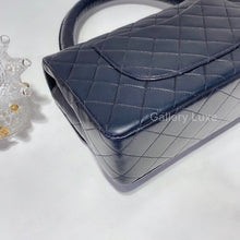 Load image into Gallery viewer, No.2098-Chanel Vintage Lambskin Handle Bag
