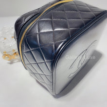 Load image into Gallery viewer, No.2090￼-Chanel Vintage Lambskin Vanity Handle Bag
