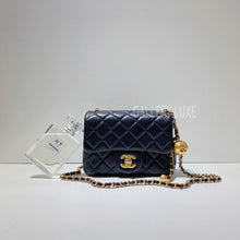 Load image into Gallery viewer, No.3294-Chanel Pearl Crush Square Mini Flap Bag
