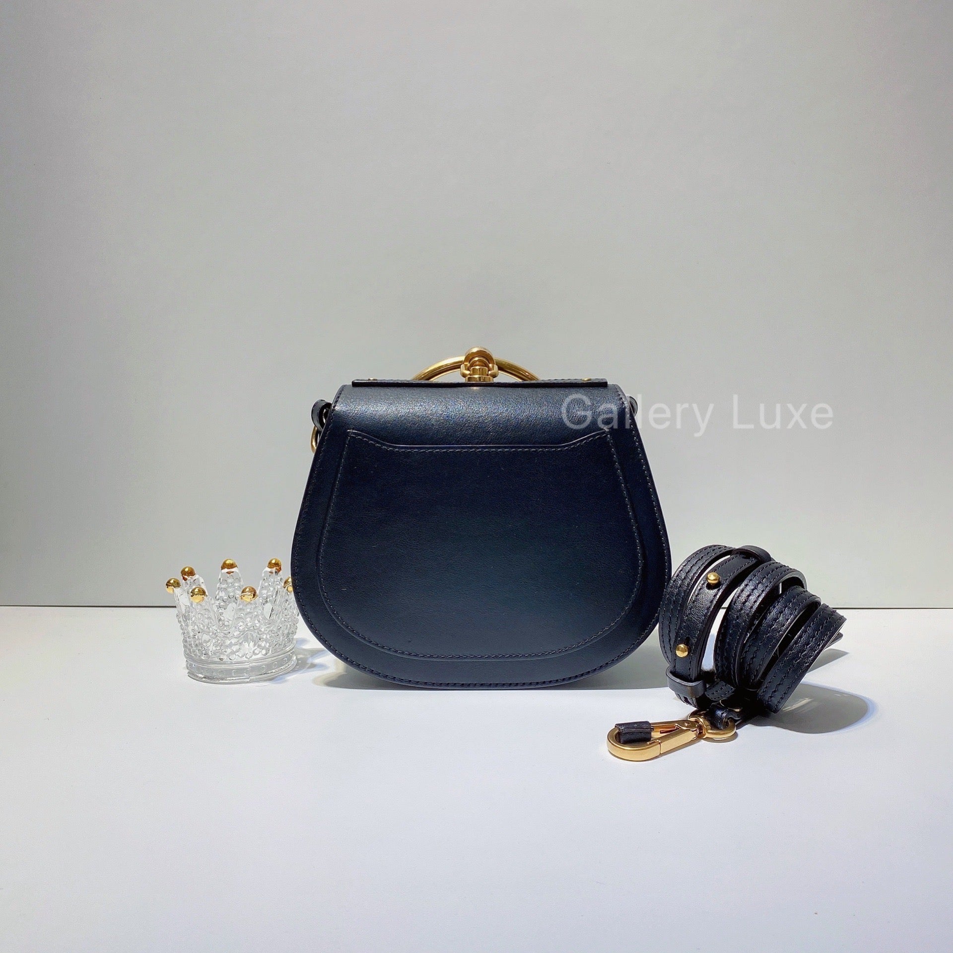 Chloe Small Nile Bracelet Bag White, Luxury, Bags & Wallets on Carousell
