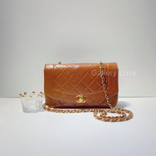 将图片加载到图库查看器，No.2632-Chanel Vintage Lambskin Diana Bag 22cm
