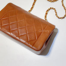 将图片加载到图库查看器，No.2632-Chanel Vintage Lambskin Diana Bag 22cm
