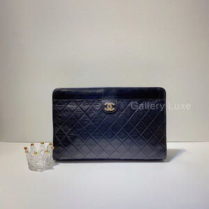 No.2740-Chanel Vintage Lambskin Clutch